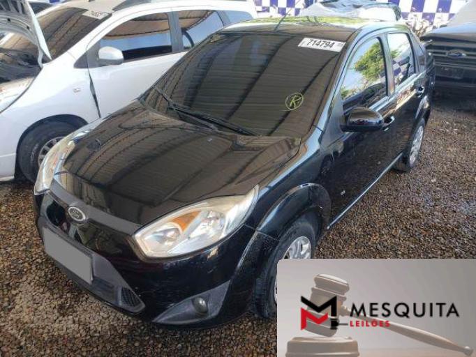 FORD FIESTA SEDAN 13/14