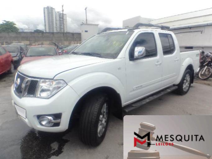 NISSAN FRONTIER 15/16