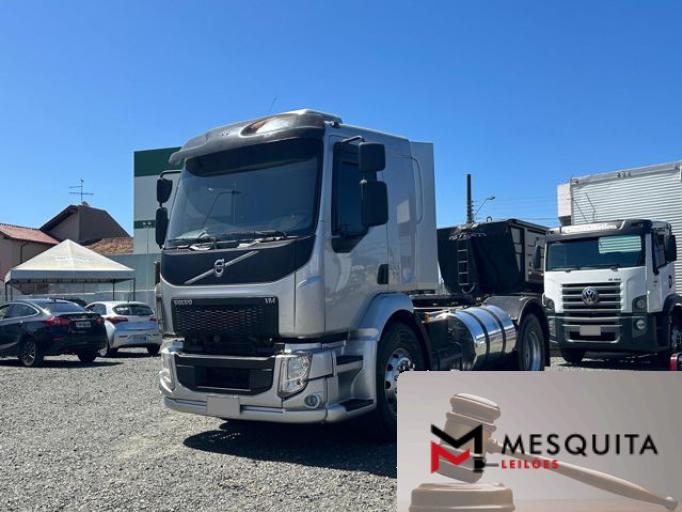 VOLVO VM-330 15/15
