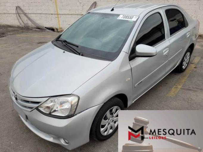 TOYOTA ETIOS SEDA 14/15