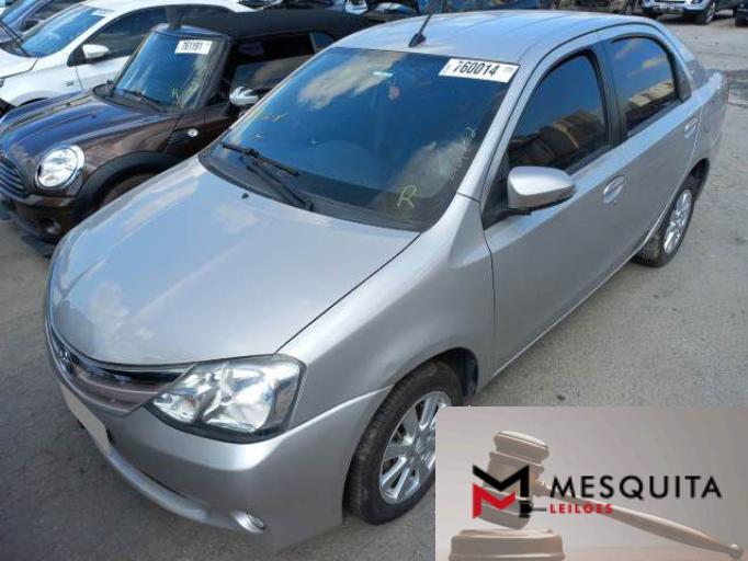 TOYOTA ETIOS SEDA 16/17