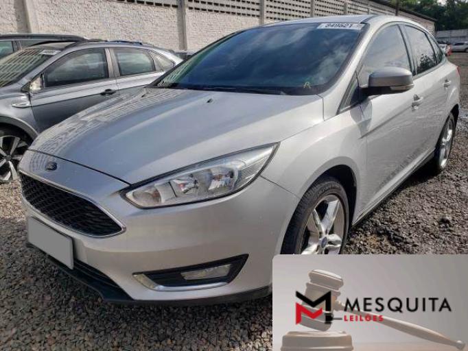 FORD FOCUS FASTBACK 15/16