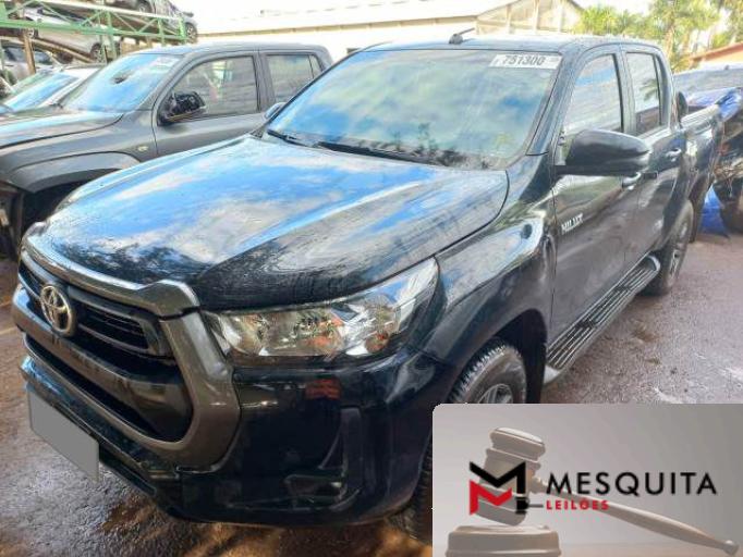 TOYOTA HILUX CD 21/21
