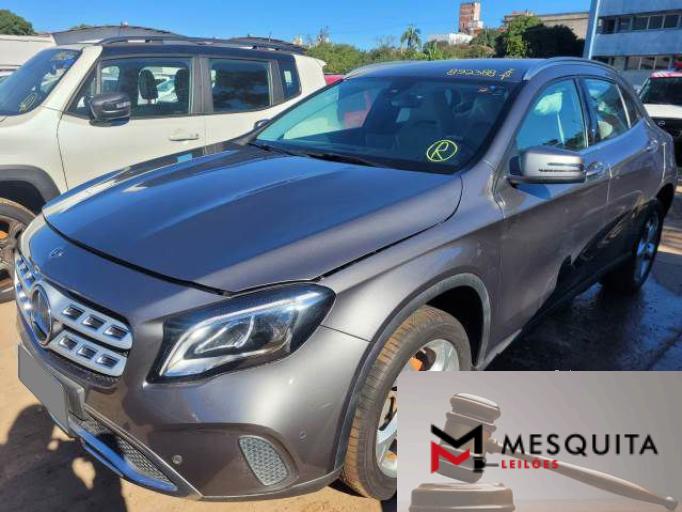 MERCEDES BENZ CLASSE GLA 19/19