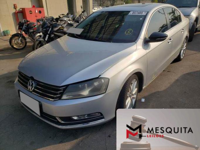 VOLKSWAGEN PASSAT 11/11