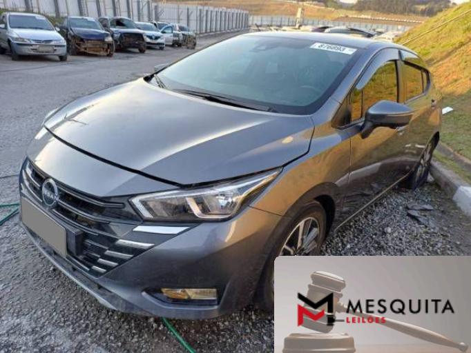 NISSAN VERSA 23/24