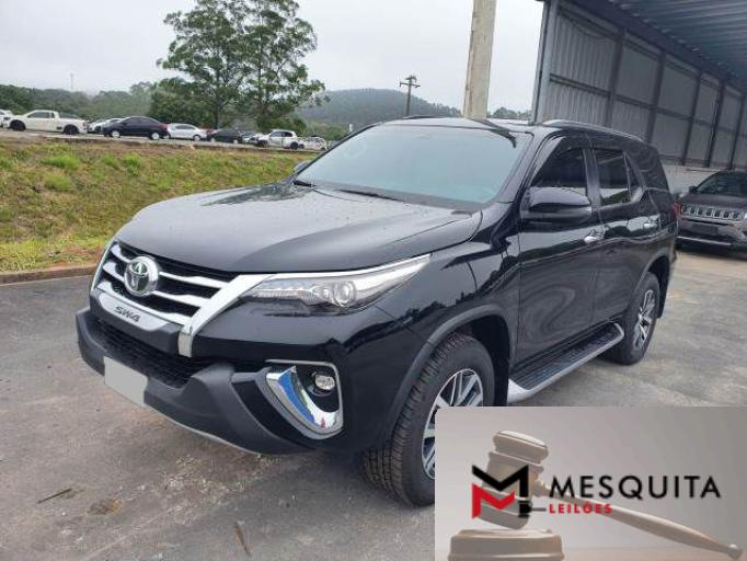 TOYOTA HILUX SW4 20/20