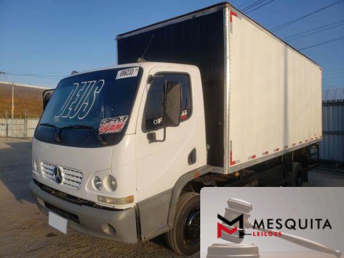 MERCEDES BENZ ACCELO 10/10